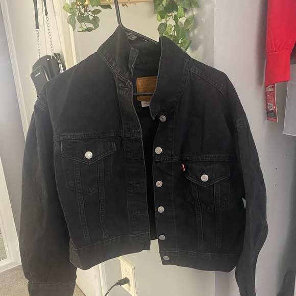 Levi’s Original Black Trucker Jean Jacket.